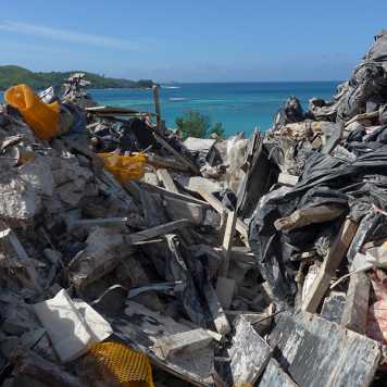 Vergrösserte Ansicht: Waste on the Seychelles